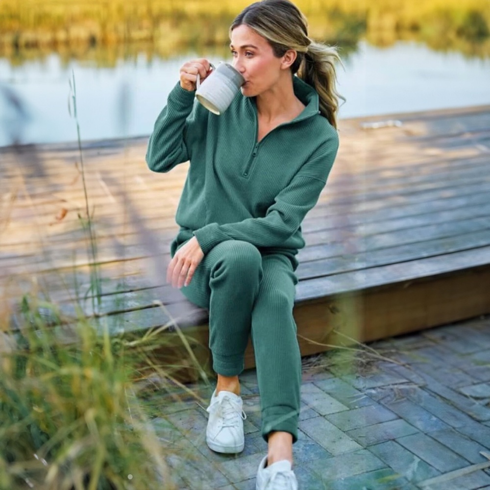 Natural Reflections Waffle Knit Set in Sagebrush - Size Medium